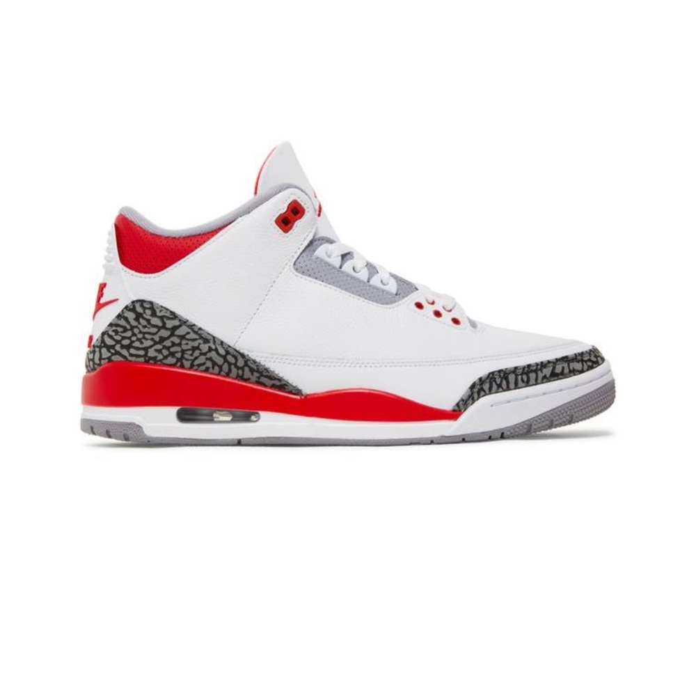 Authentic Jordan Retro 3 “Fire Red” 2022